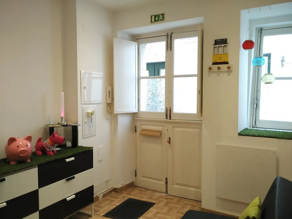 Apartamento Janelas ao Sol Lisbona